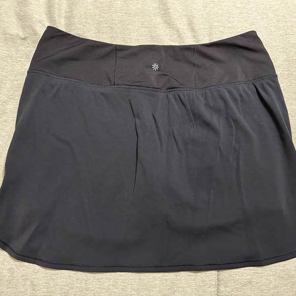Athleta Fairway Golf Skort 16” - Picture 2 of 10